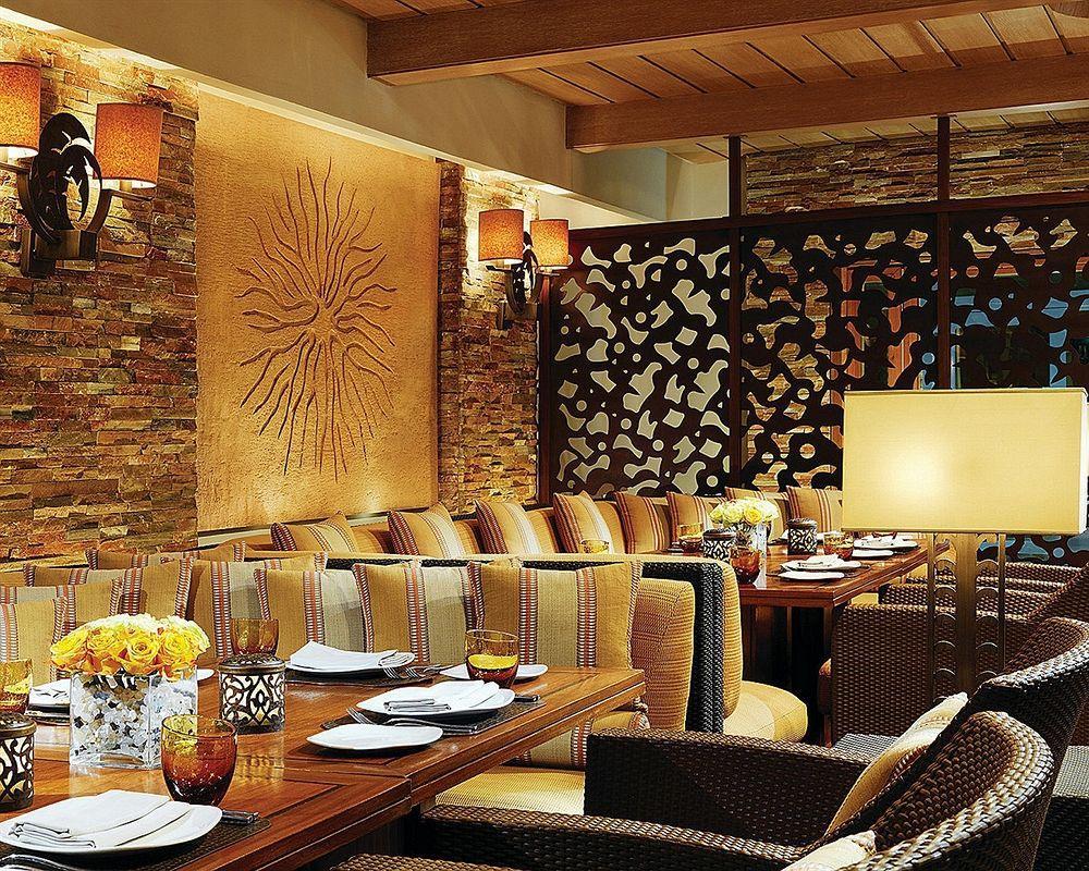 Four Seasons Cairo At The First Residence Giza Ресторан фото The interior of the restaurant